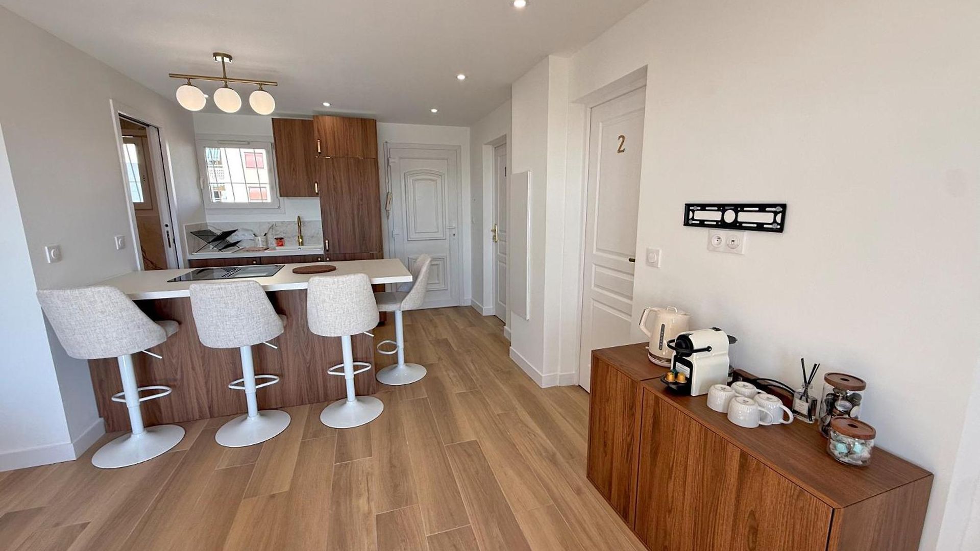 Homestay Ouest Privees Modernes Tv Wifi Bureau En Colocation *