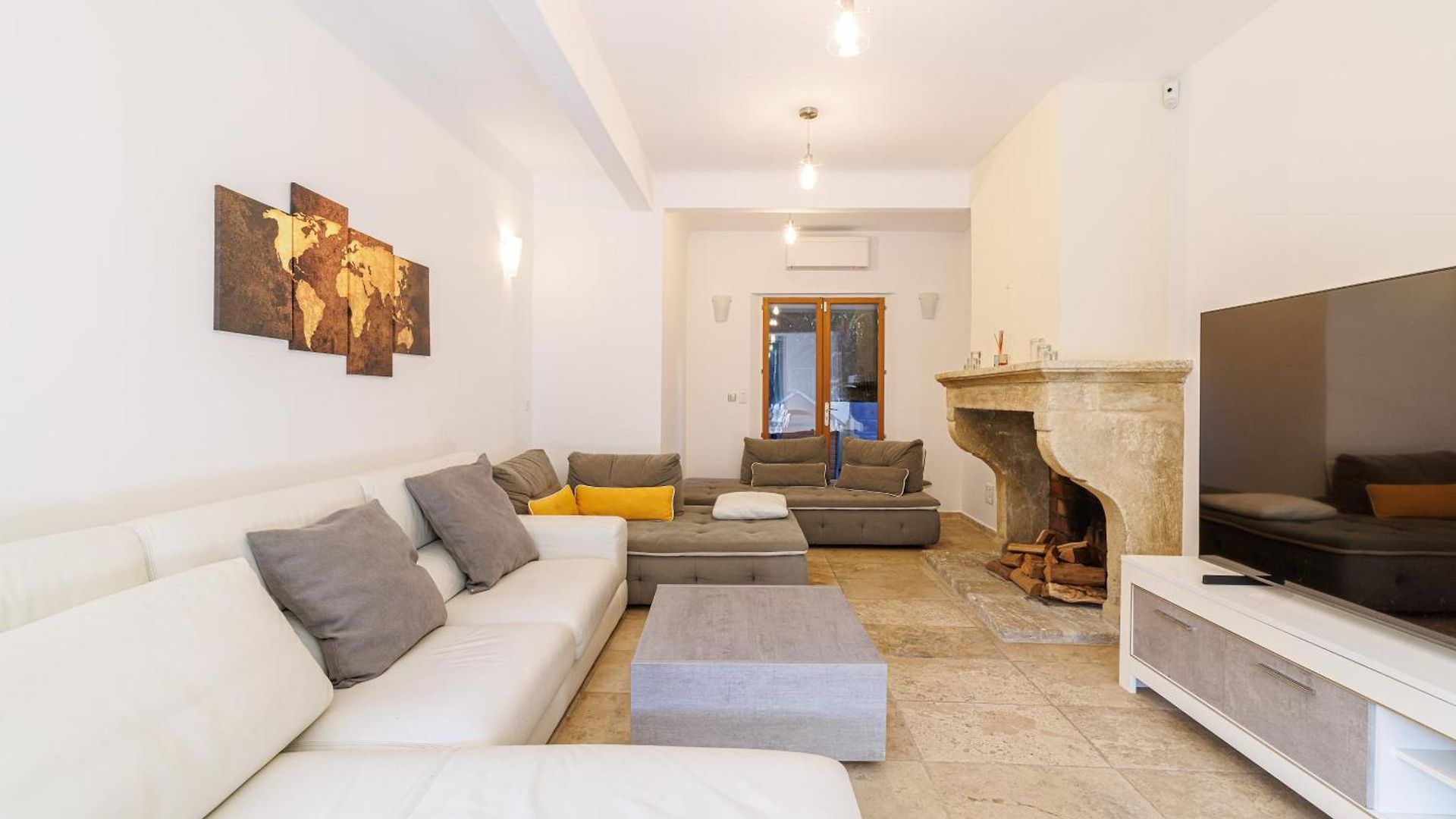 Marie -pool - Garden-close To -parking Villa