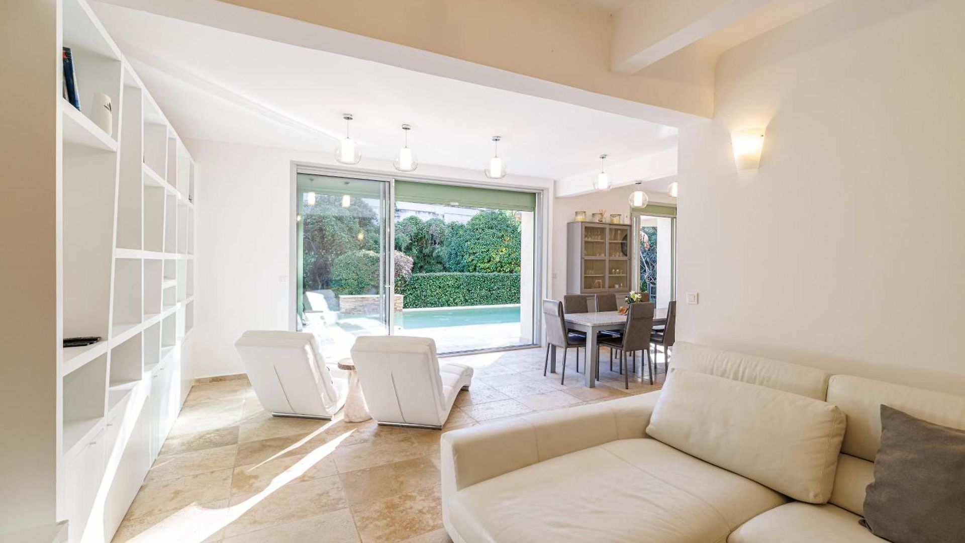 Villa Marie -pool - Garden-close To -parking *
