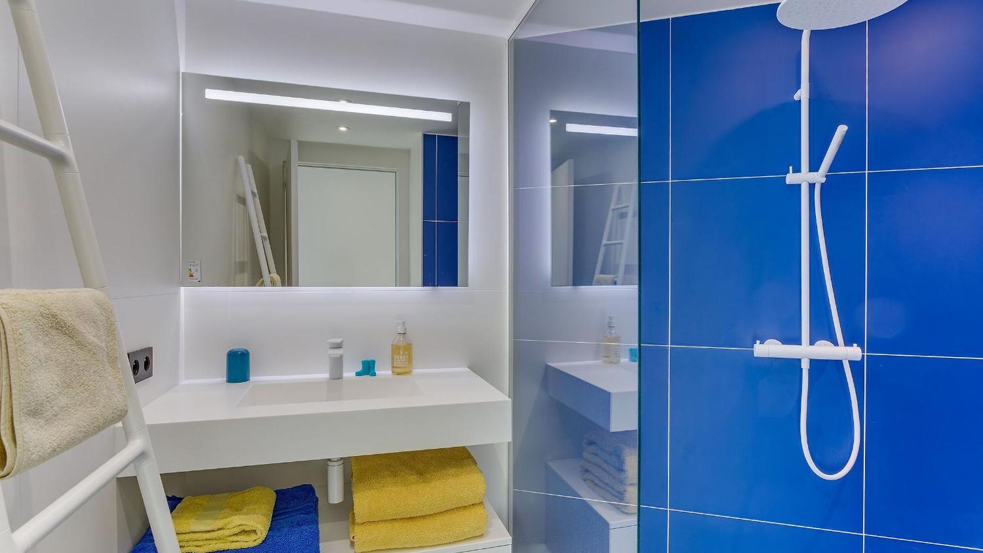 Alba Vi4498 By Riviera Homes Villa *