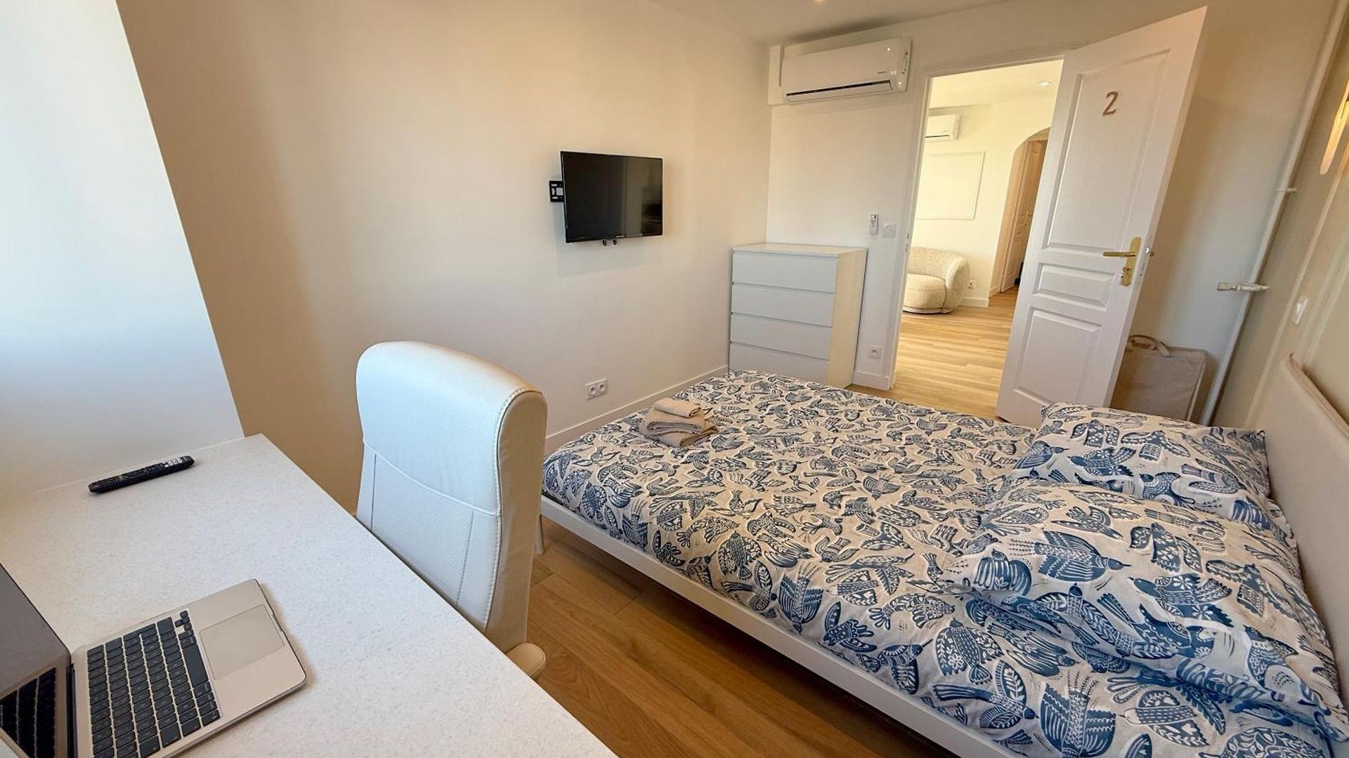 Ouest Privees Modernes Tv Wifi Bureau En Colocation Homestay