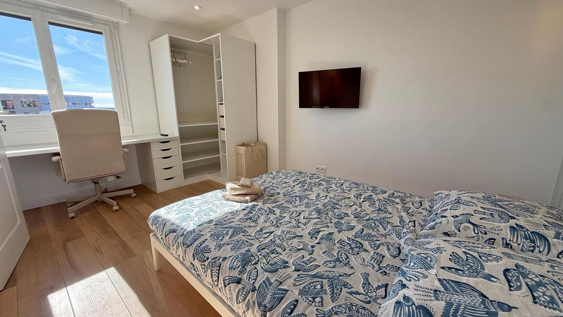 Ouest Privees Modernes Tv Wifi Bureau En Colocation Nice