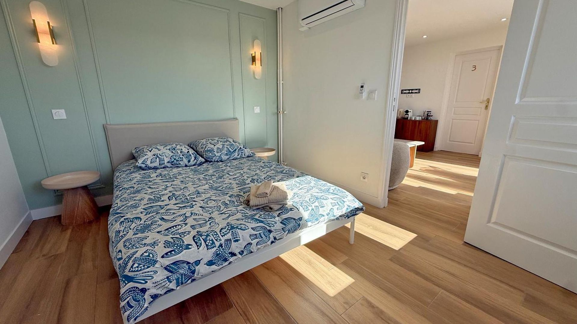 Homestay Ouest Privees Modernes Tv Wifi Bureau En Colocation