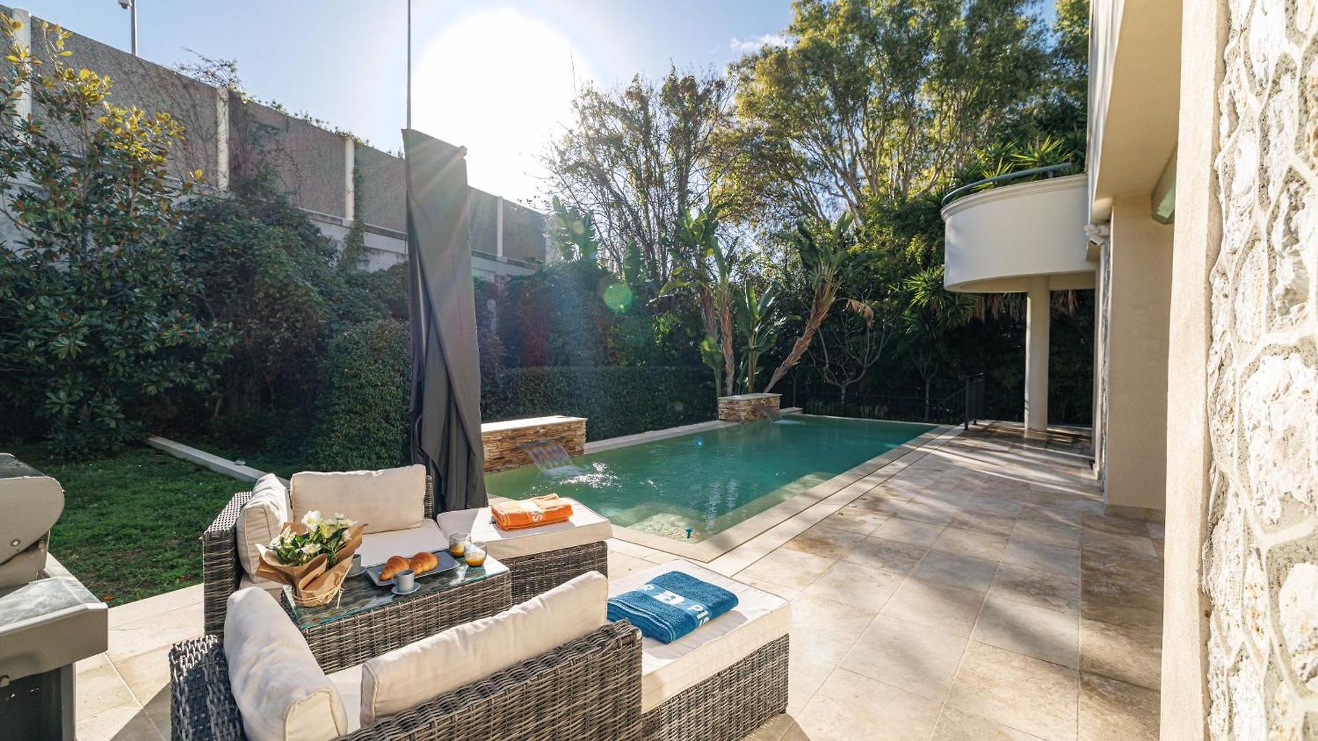 Marie -pool - Garden-close To -parking * Nice