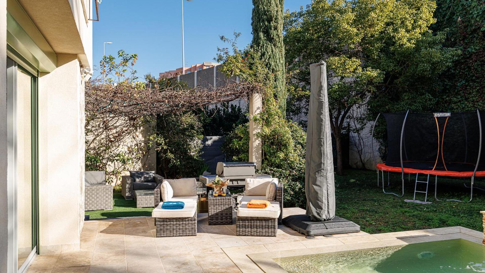 Marie -pool - Garden-close To -parking Villa *