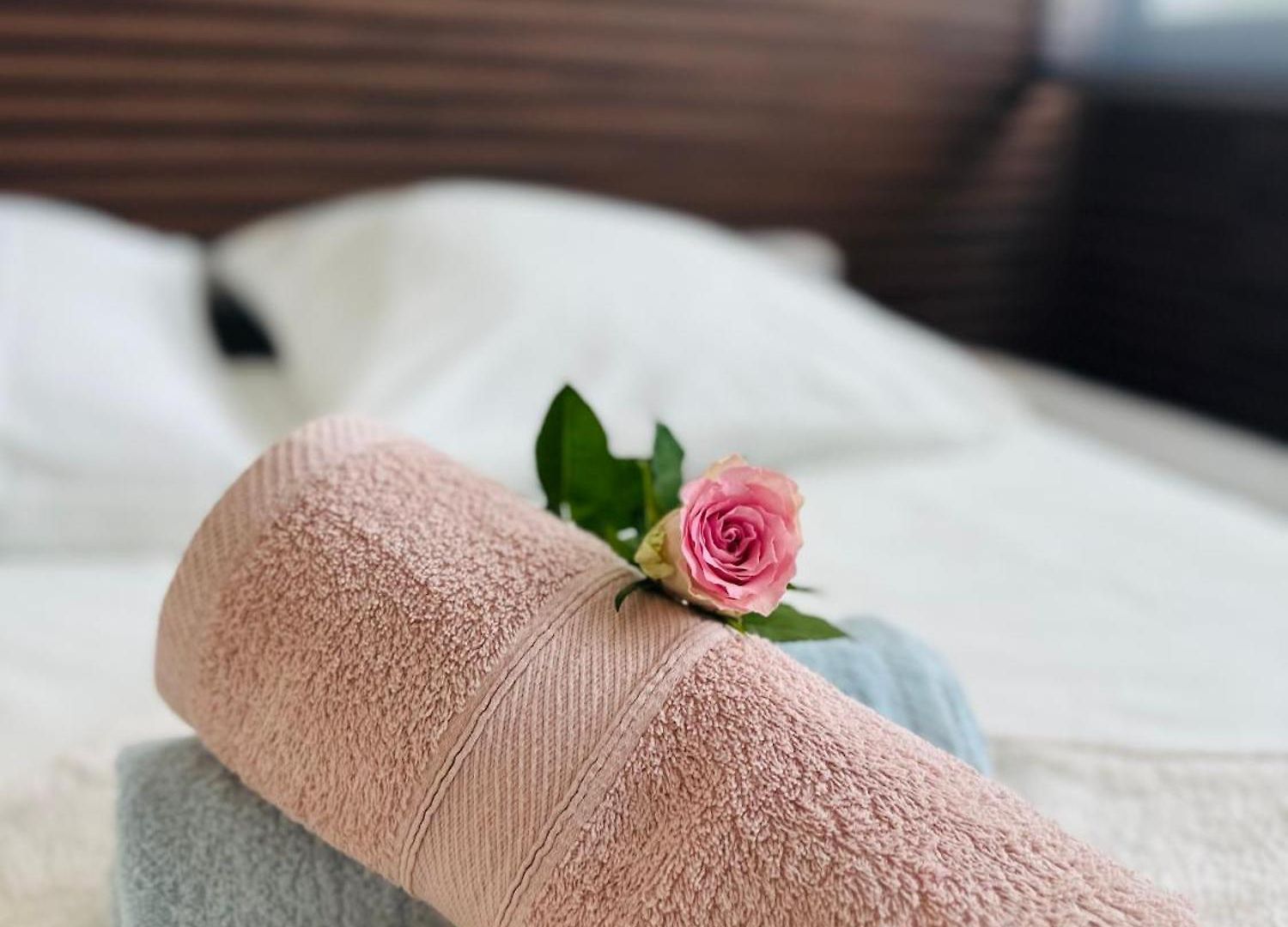 Appartement Romantique Avec Jacuzzi Privé - Aperçu - Terrasse - Parking Gratuit Nice