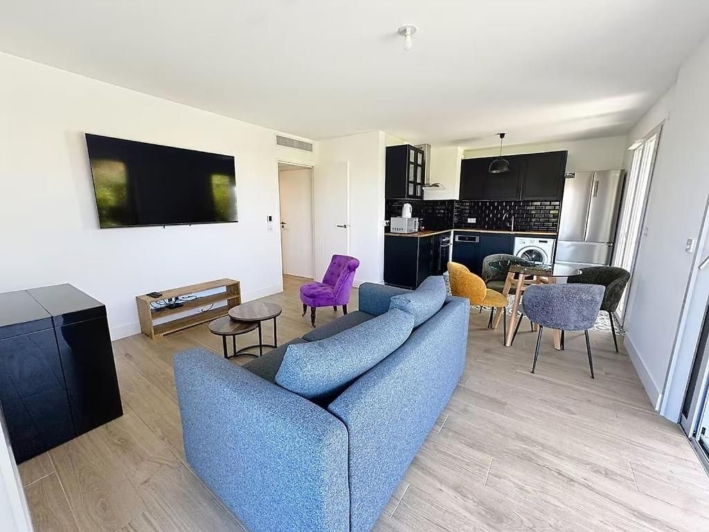 Comfort And Relaxation And Swimming Pool Appartement *