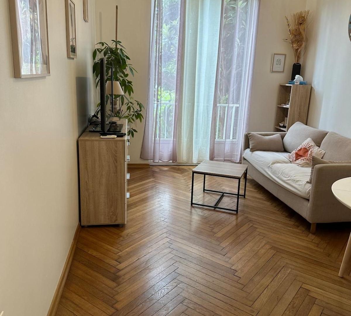 Apartment A Sweet Escape For Two Nice