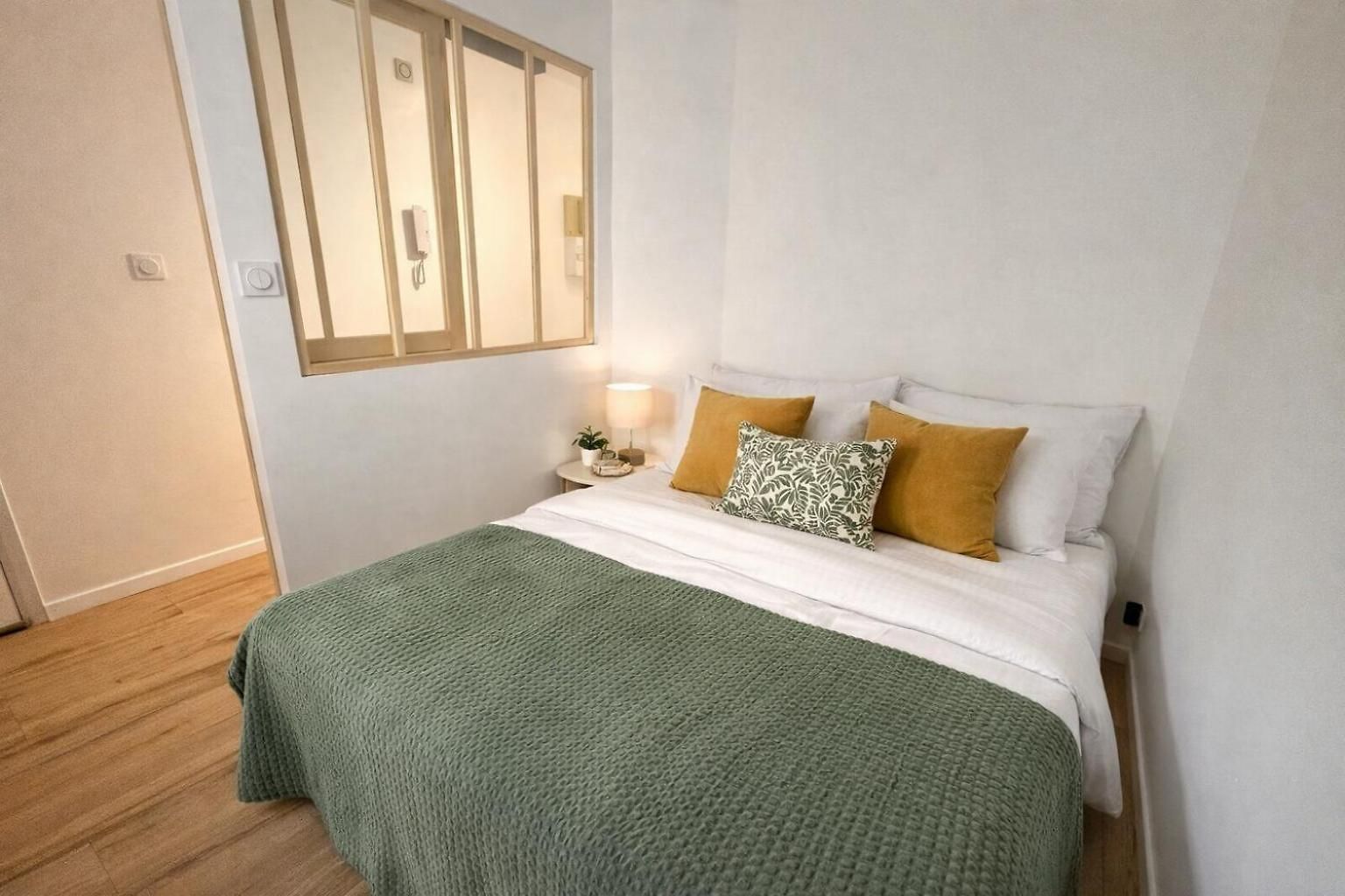 Cosy Avec Terrasse - à Deux Pas Et Tramway Direct Appartement