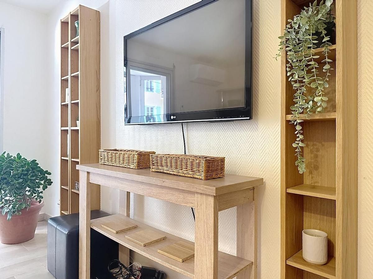 One Bedroom With Terrace , Port De , Ideal Location Apartment *