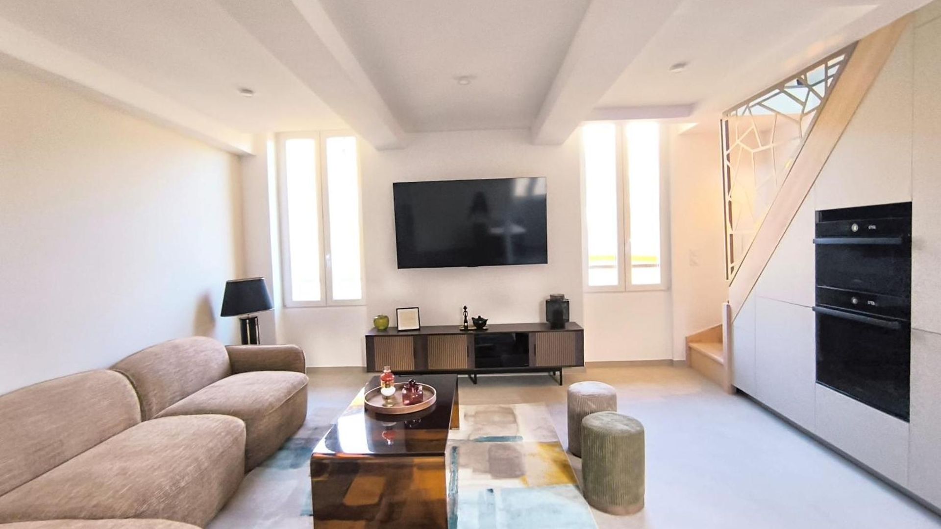 Elegant Renovated Port Ac Sleeps 4 * Nice