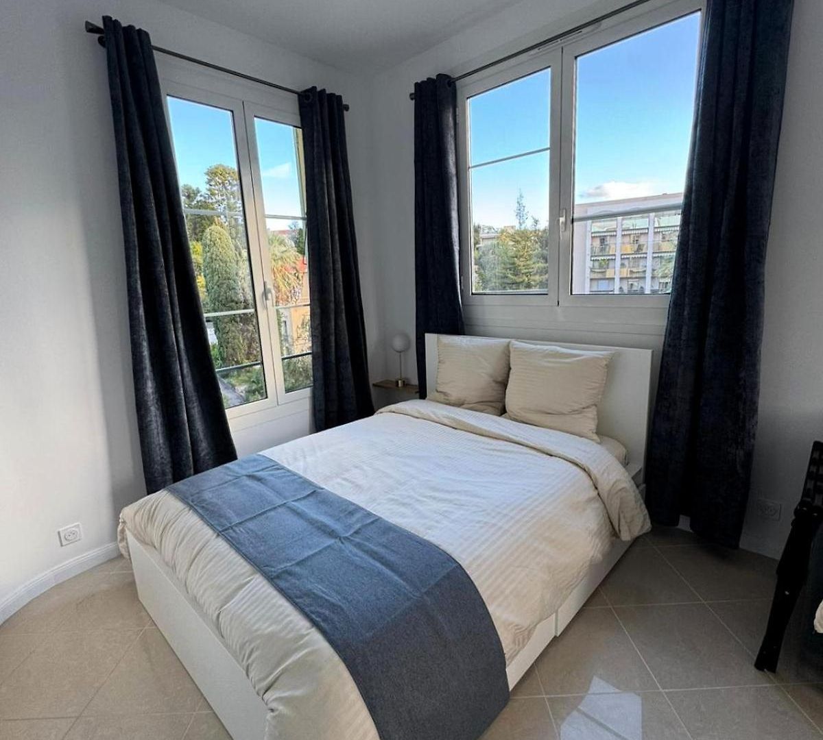 Appartement Beachside Art Deco - Direct Tram To Airport Nice