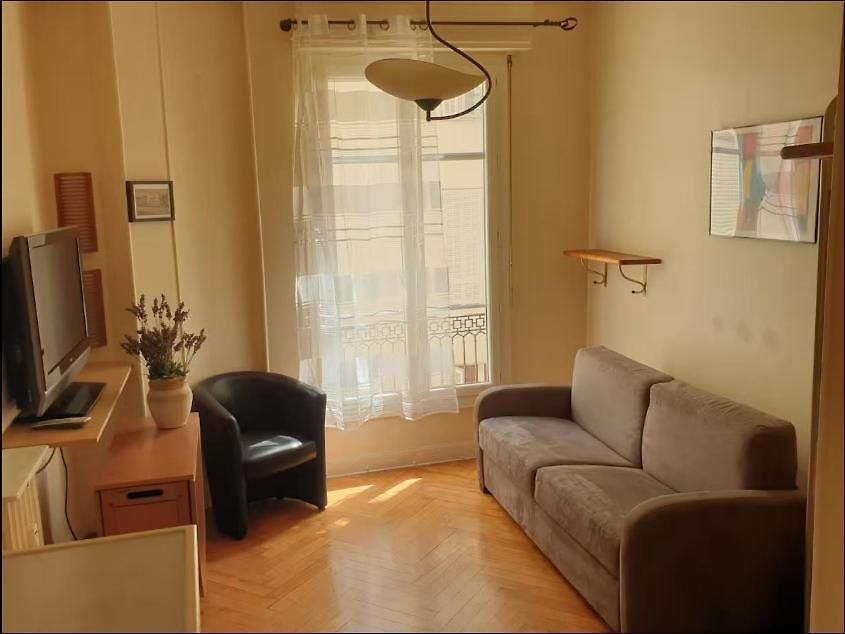 Apartment Cozy T2 On Rossini Street *