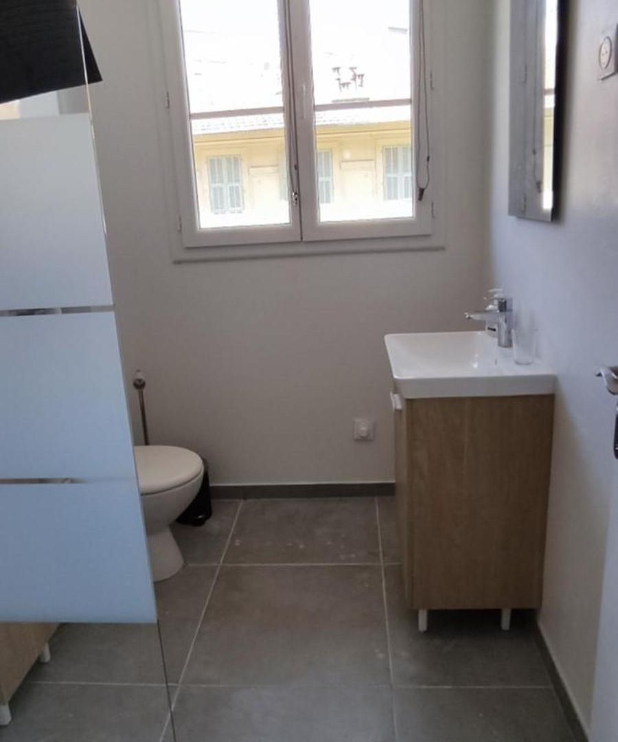 Partage Moyenne Duree Privee1 Apartment Nice