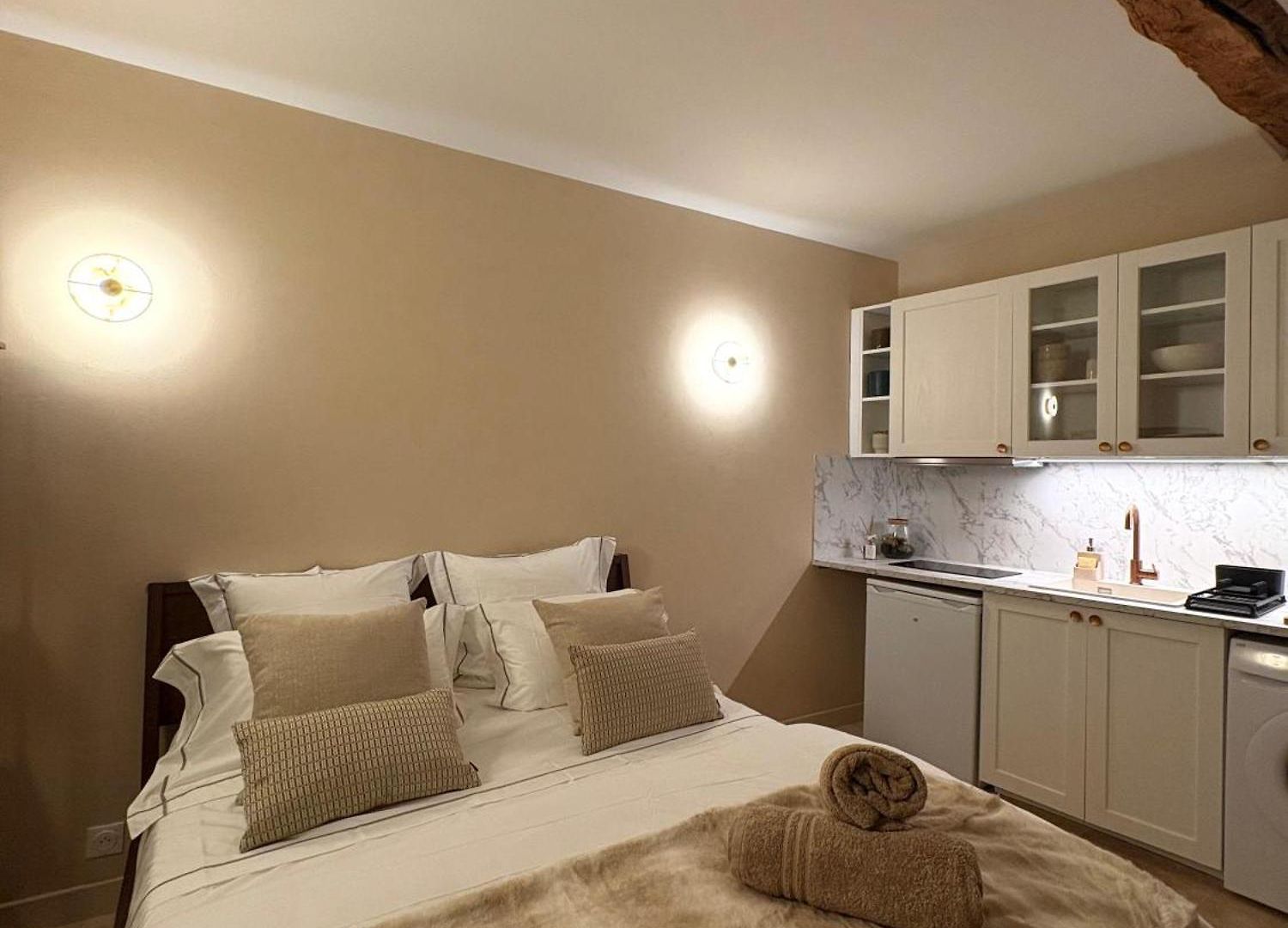 Authentic Provençal Appartement Nice
