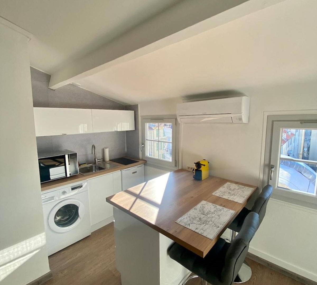 Moderne Au Carre D'or Apartment *
