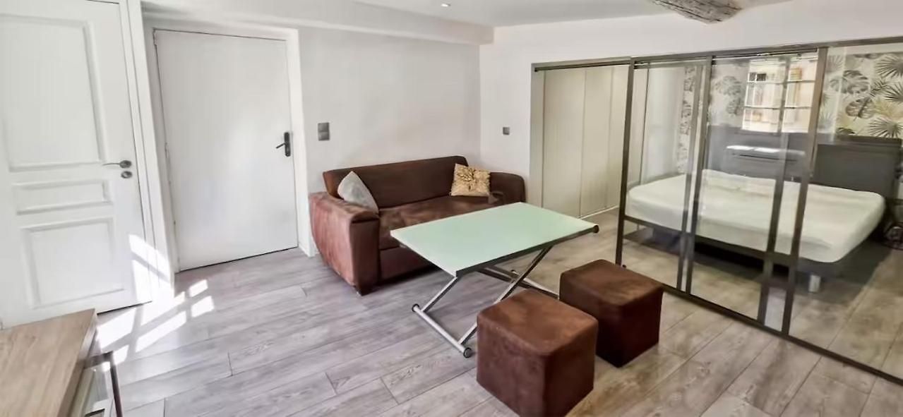 Sunny Old Town Appartement