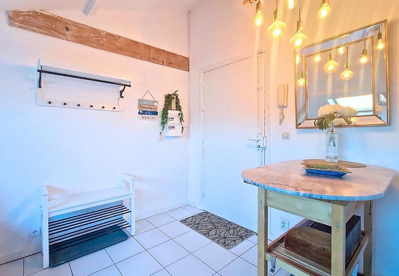 Nestor&jeeves - L Escurial - Apartment *
