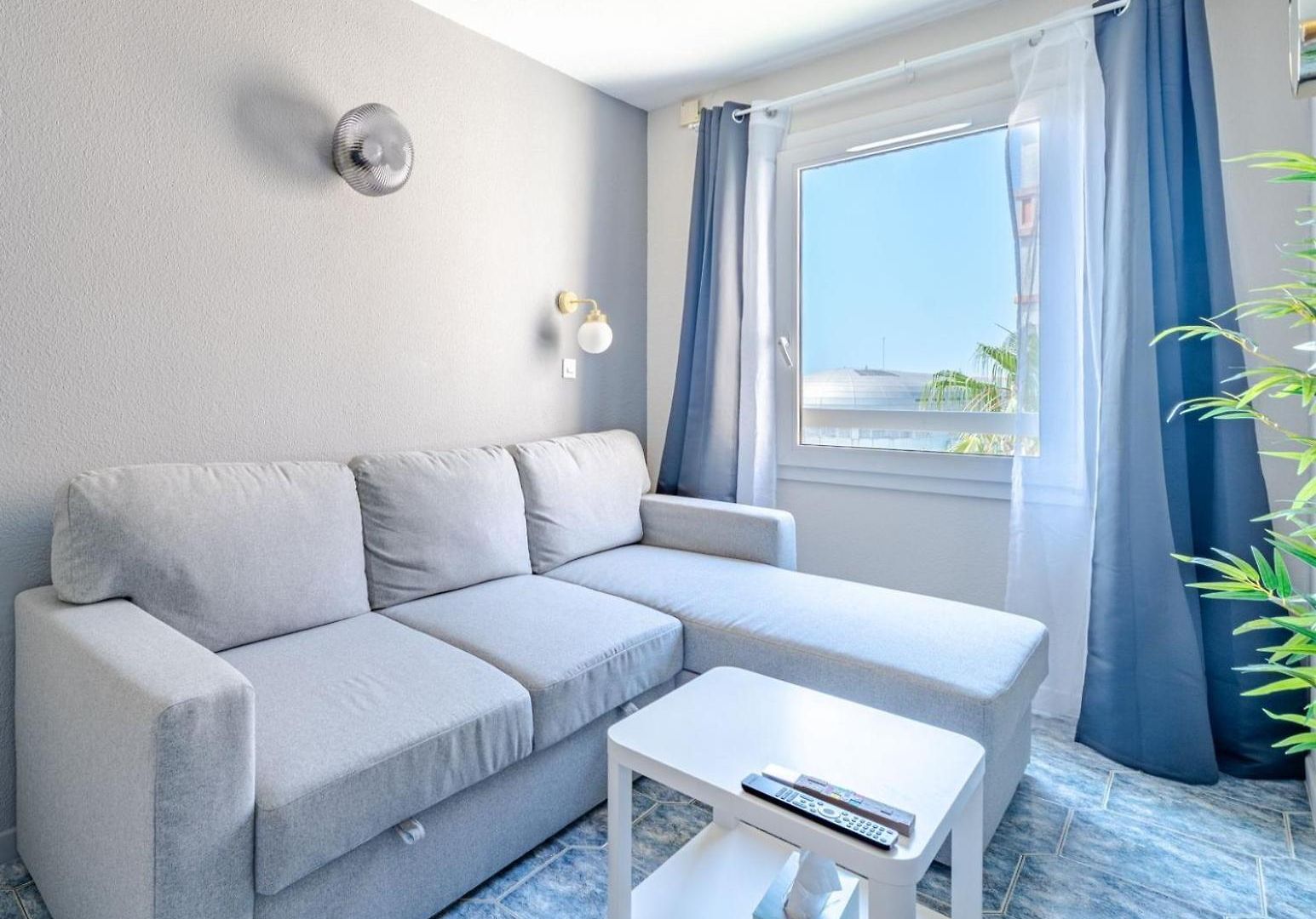 Appartement Cosy 2-room Flat - Train Station - Center *