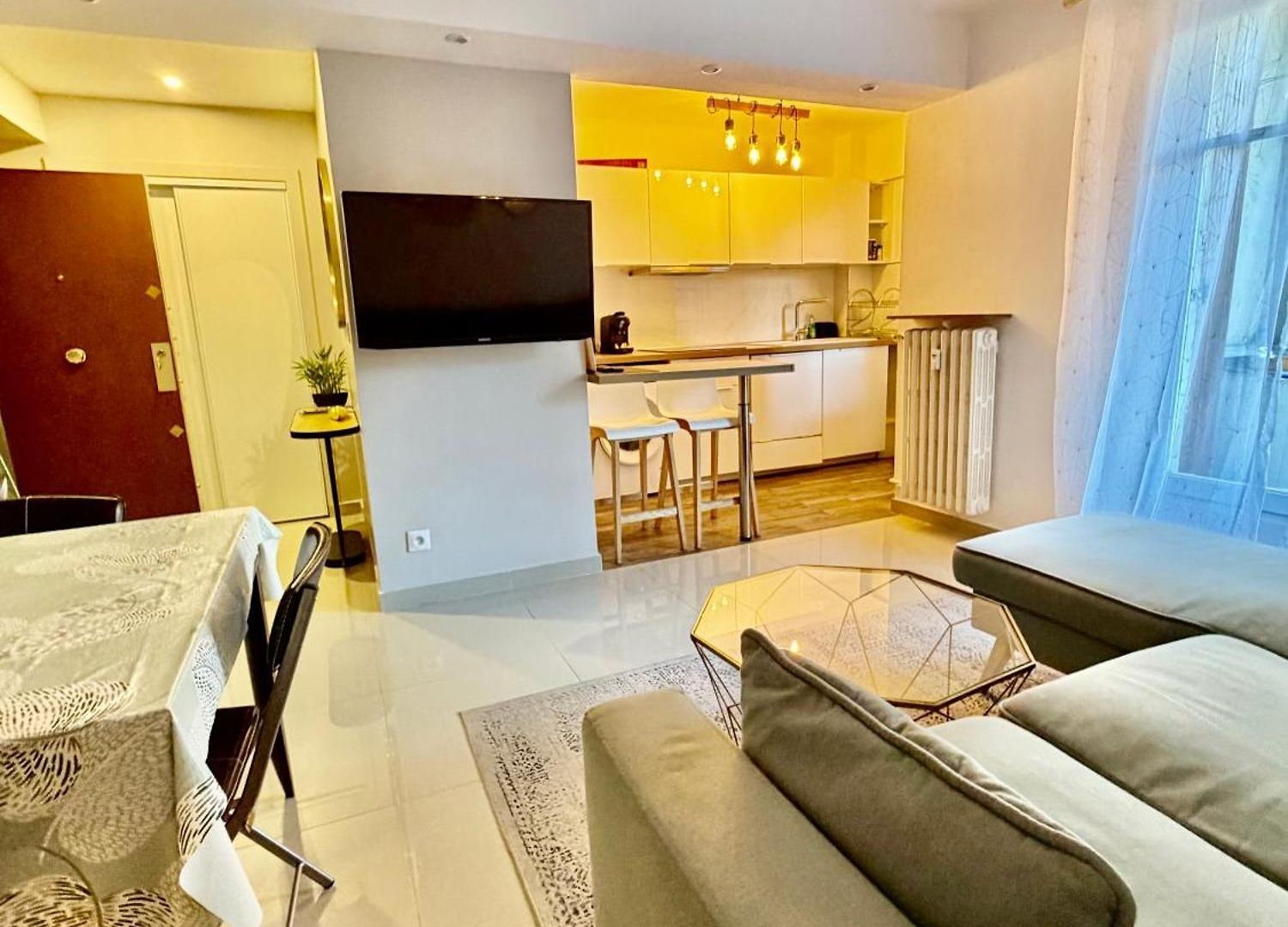Azur One - Centre De Appartement