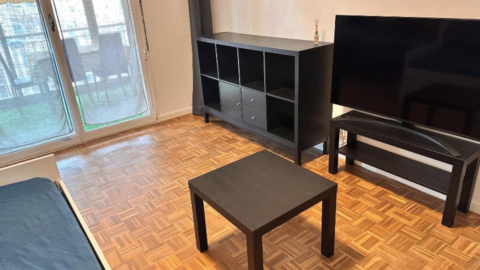 Apartment With Veranda 5min Walk To The *
