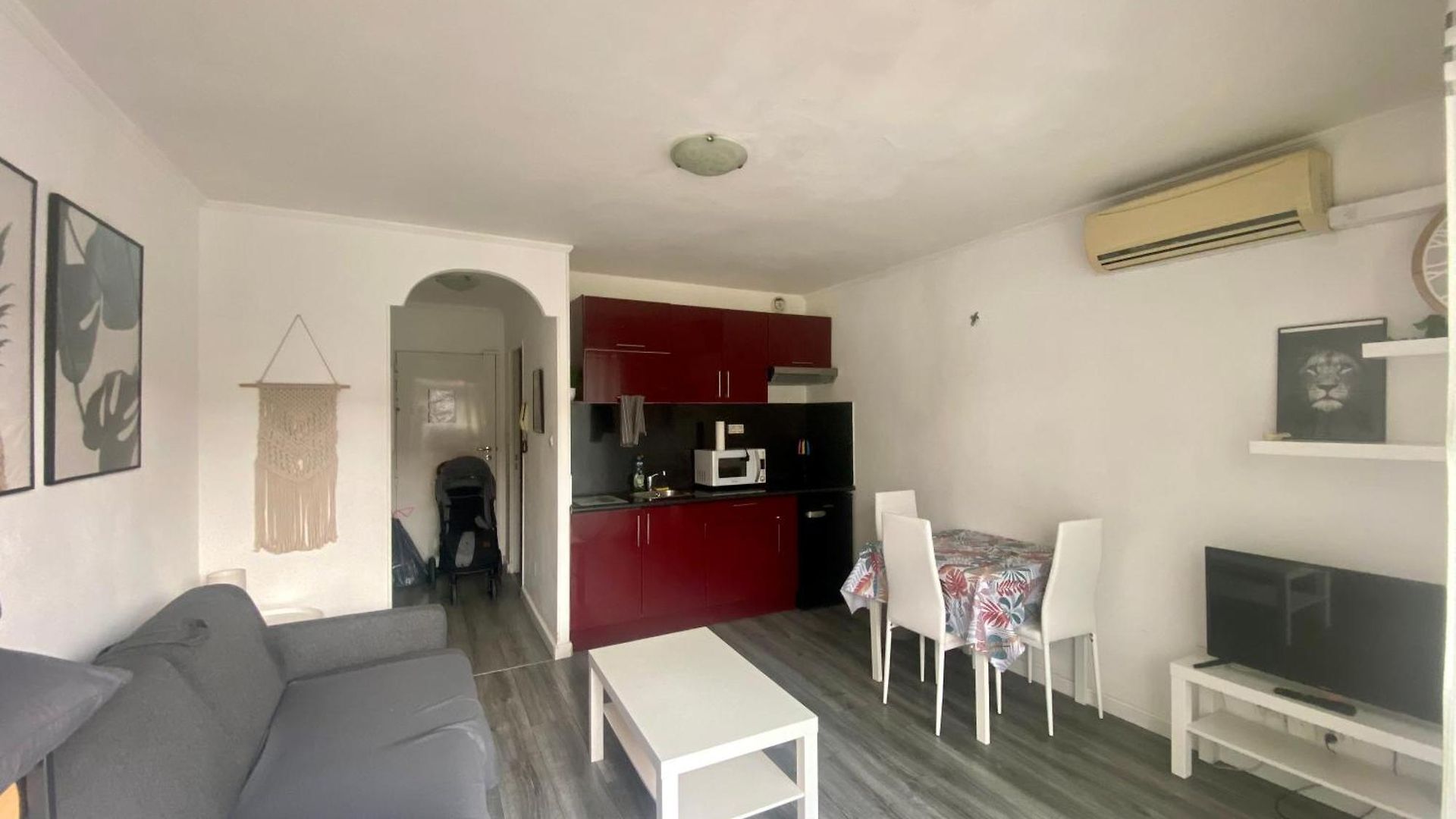 Port Apartment