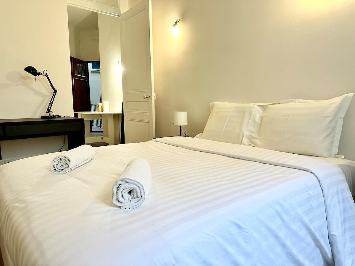 Location Of Nice, Le Port, Charming Flat 4 * Nice