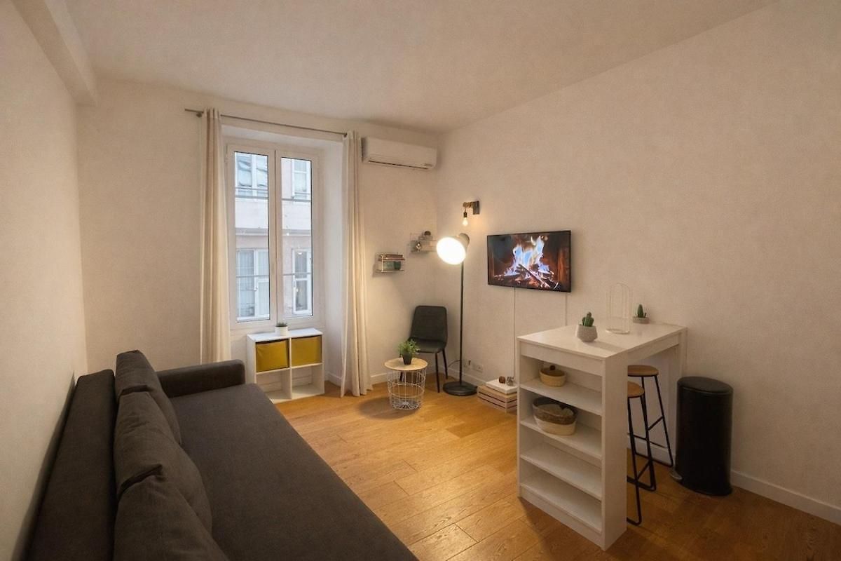 Moderne, Le Carré Dor, à 3min Plage, Centre *