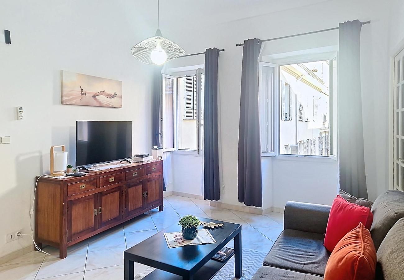 Nestor&jeeves - Bela Vista - - Close Sea Nice