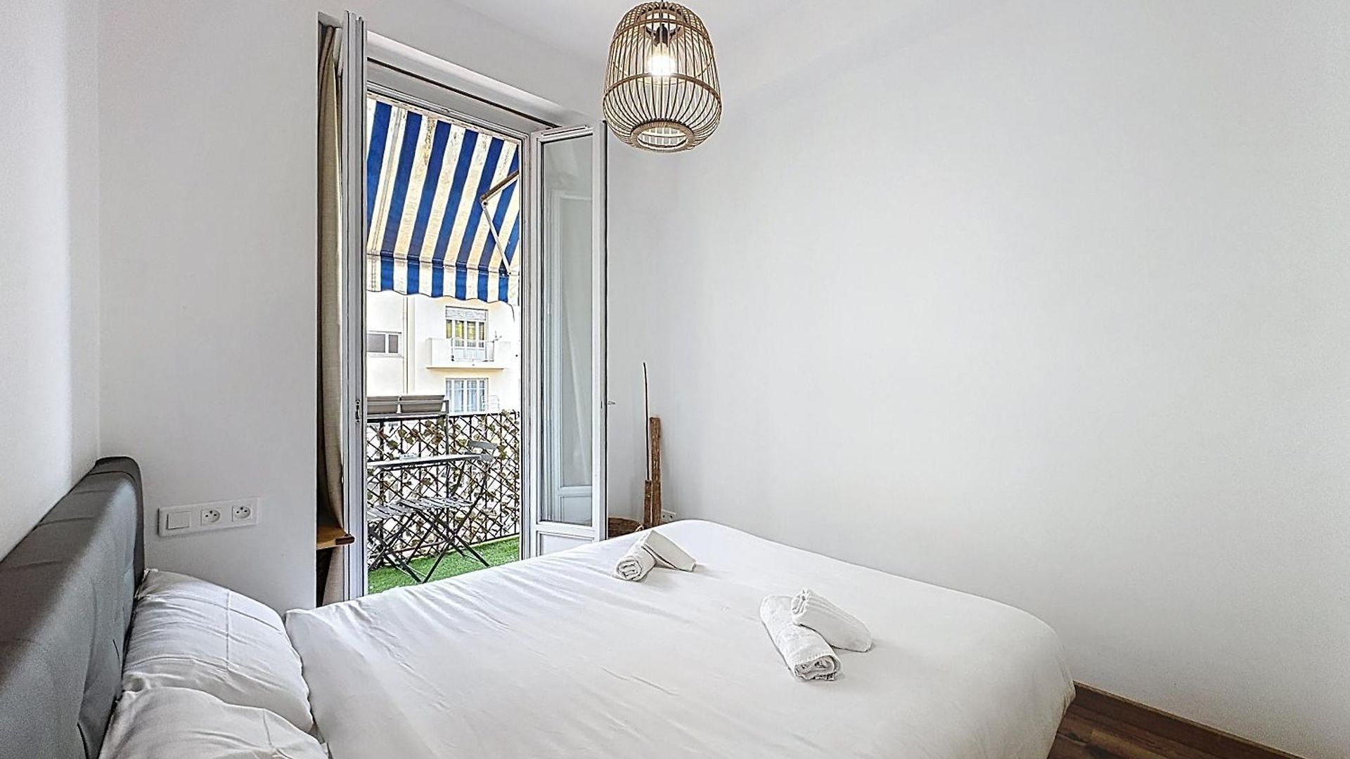 Spacieux 3p Riquier Terrasse Clim Parking Apartment Nice