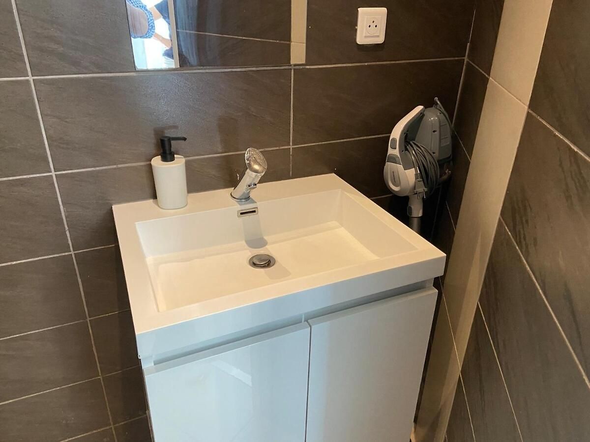 Appartement Studio, Downtown, Train Station, Wifi, Air Conditioning