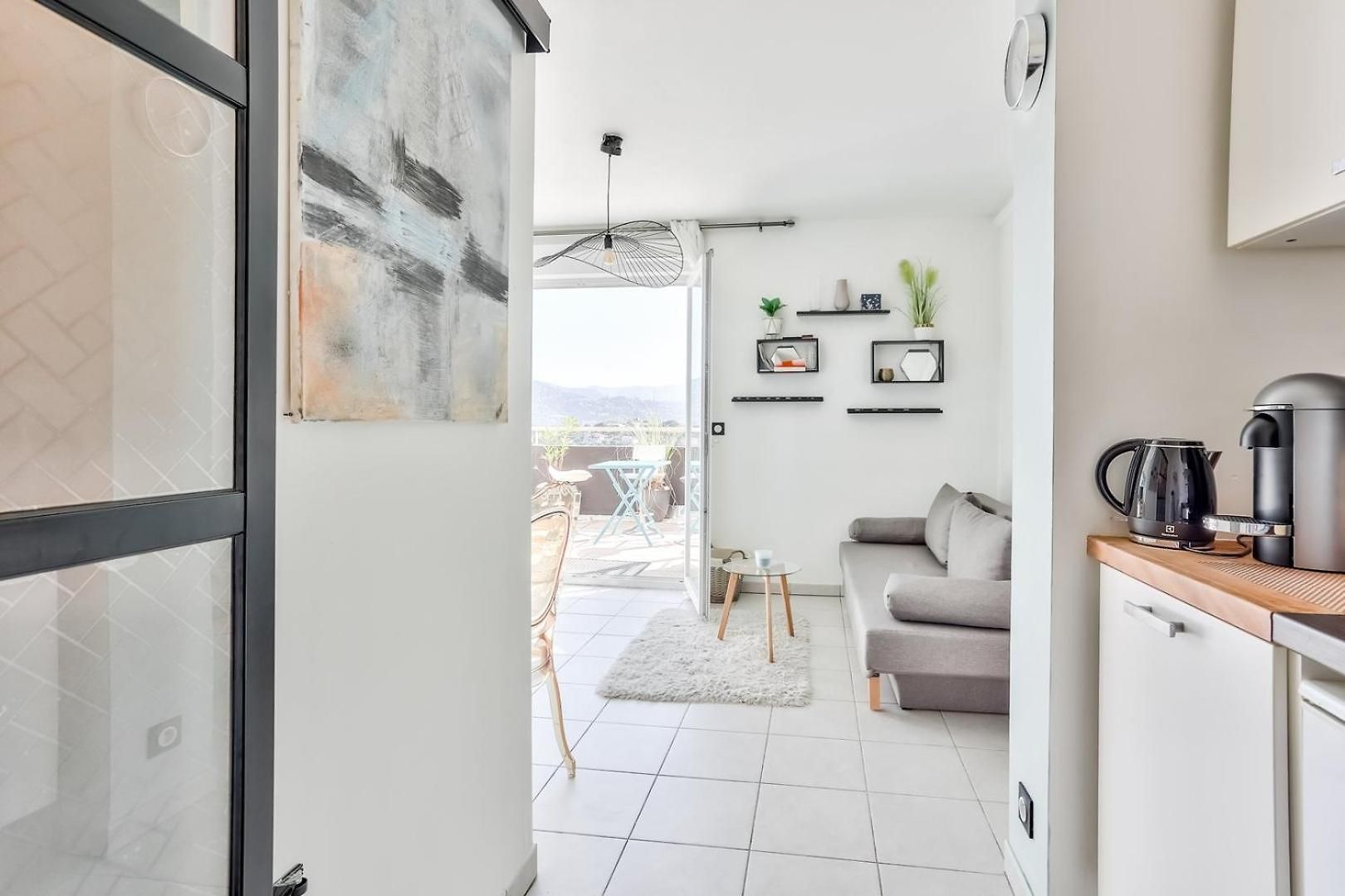 Heidi Braesch Apartment