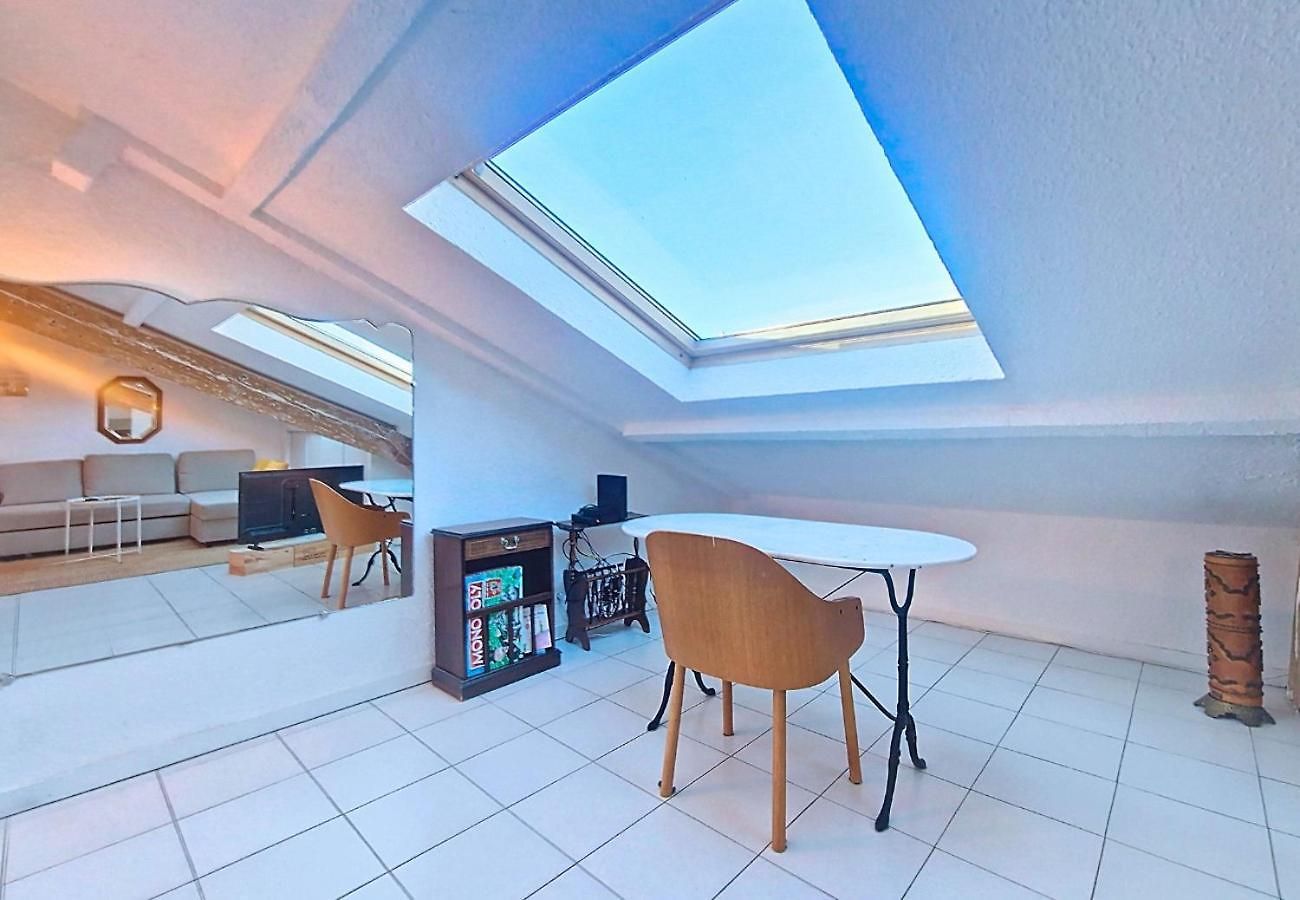 Nestor&jeeves - L Escurial - Apartment