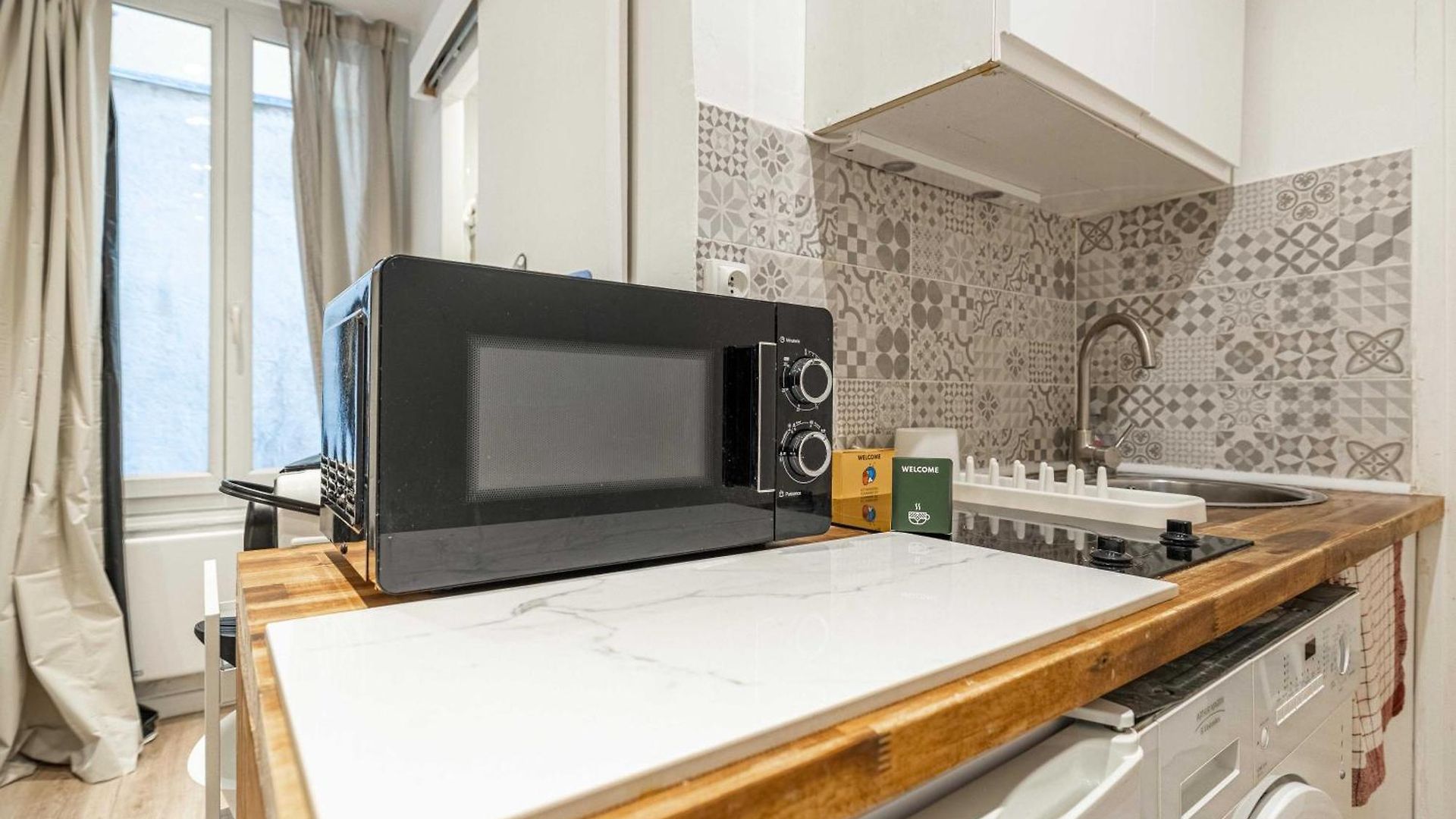 Cozy A-c 1br-2p -