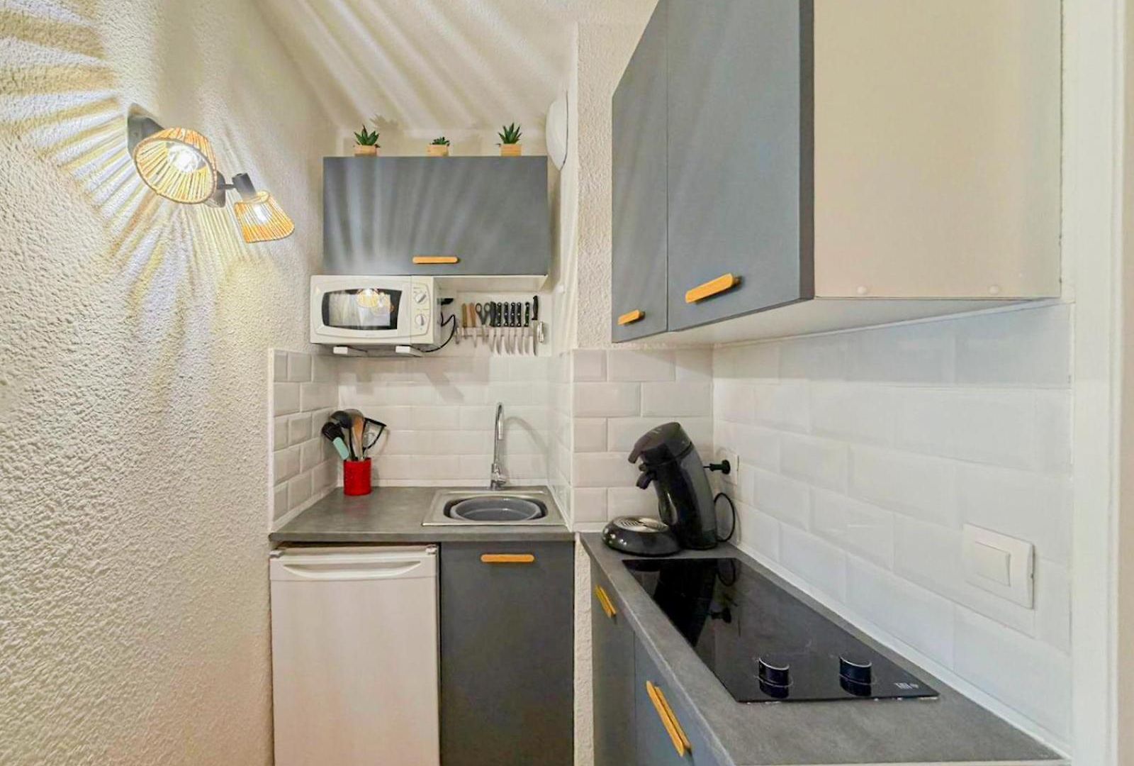 Proche - 2 Pers, Ac Apartment *