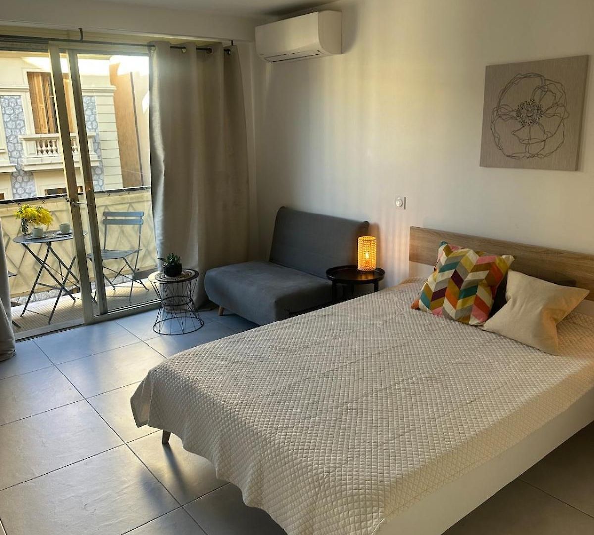 Apartment Quiet Modern In The Very Heart Of *