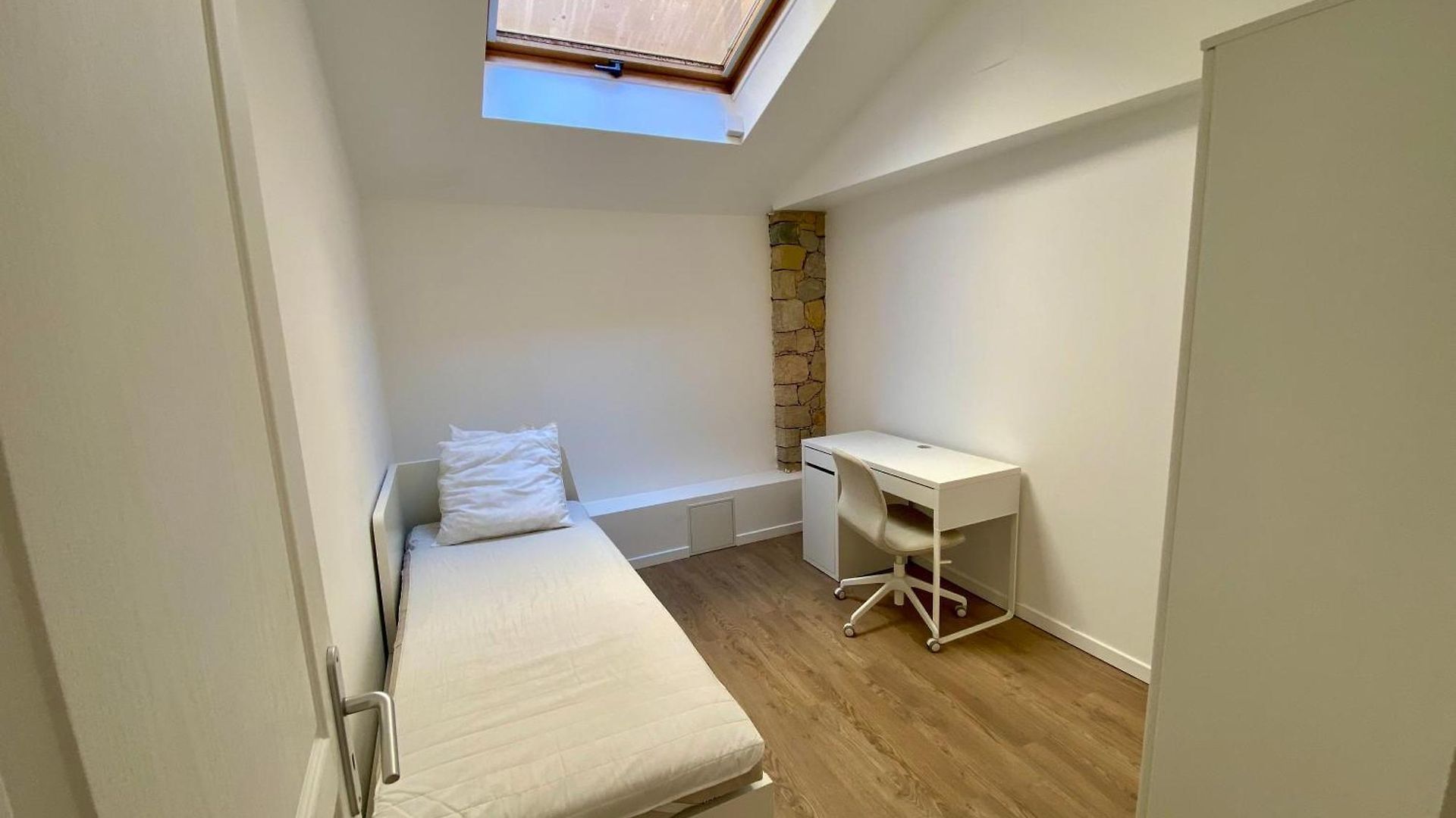 T4 Centre - Close To Shops, Wi-fi, Ac