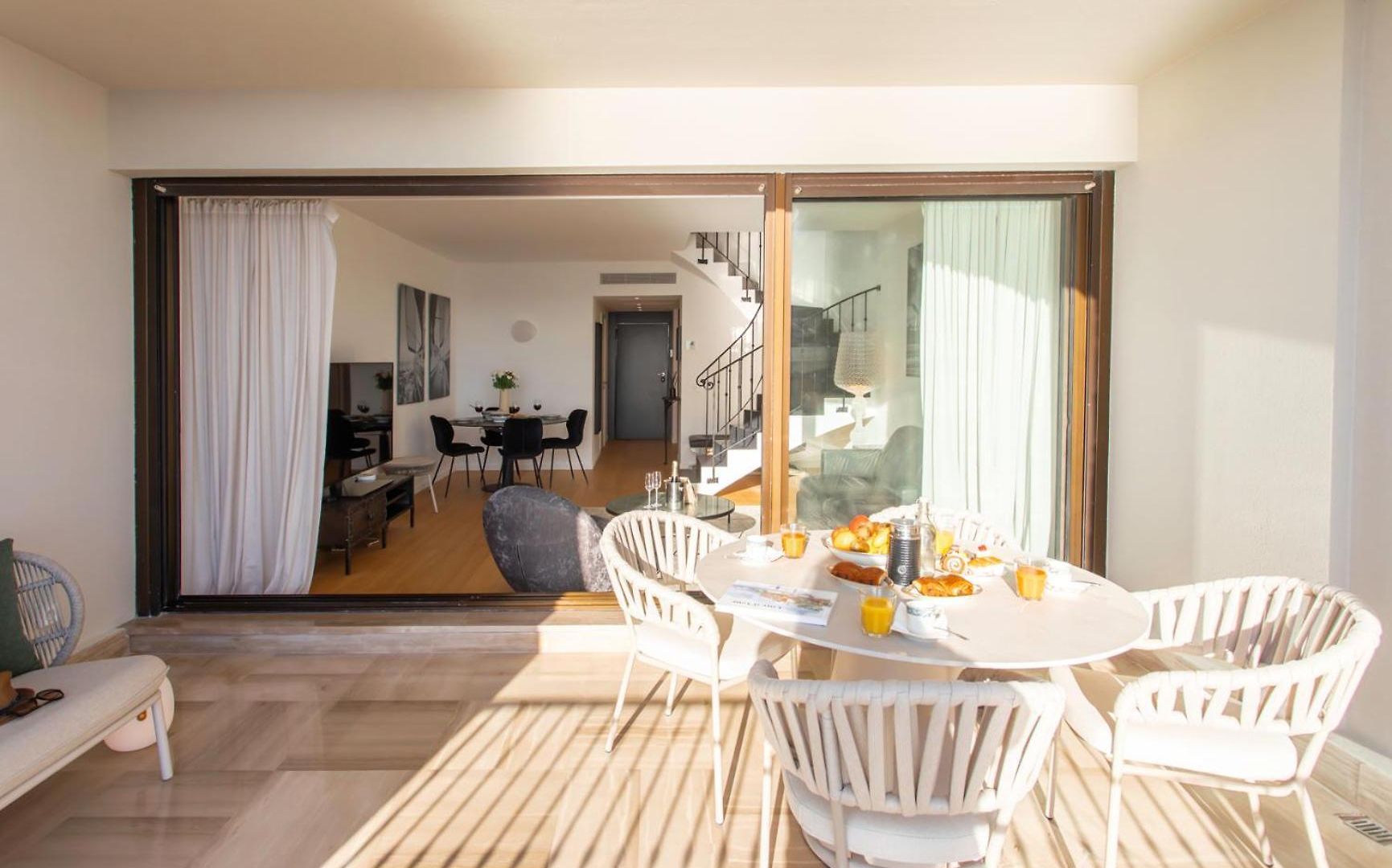 Appartement #22 Staywizus - Duplex Panoramic Sea View 2bdr, Ac, Swimpool, Parking, Petanque