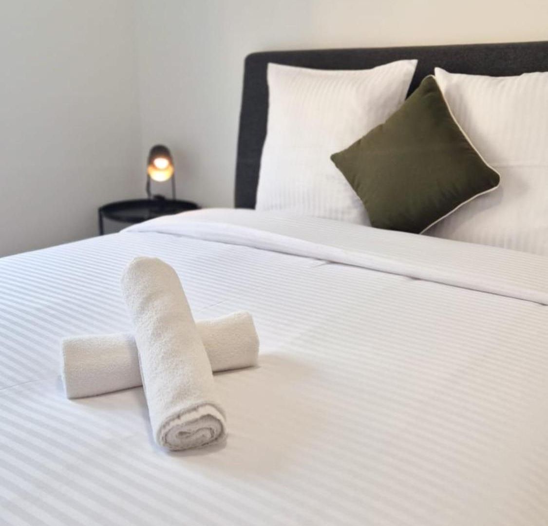 Apartment T3 Neuf Climatise Avec Parking A Nice