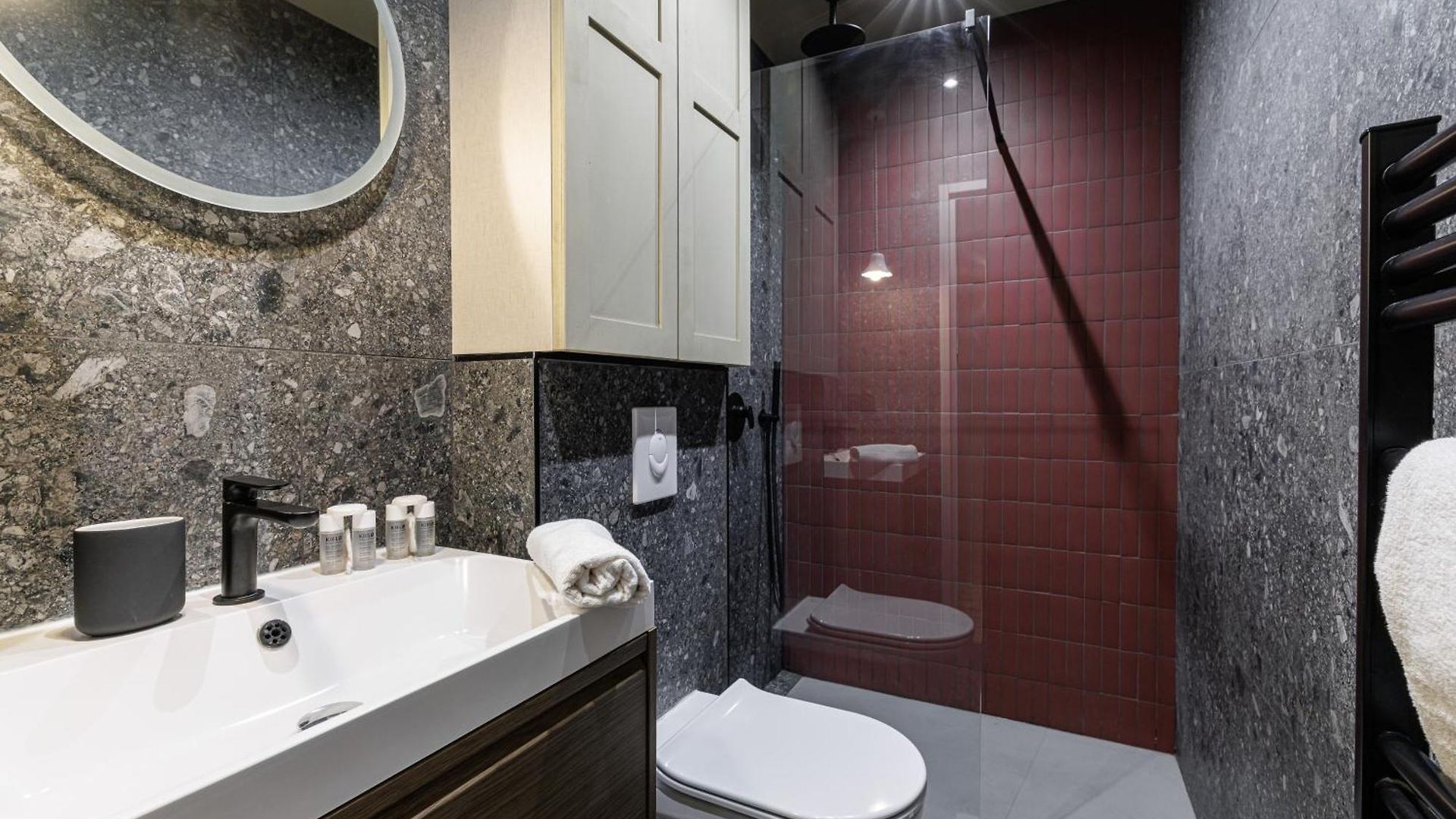 Wonderful Close To Garibaldi - Aircon *