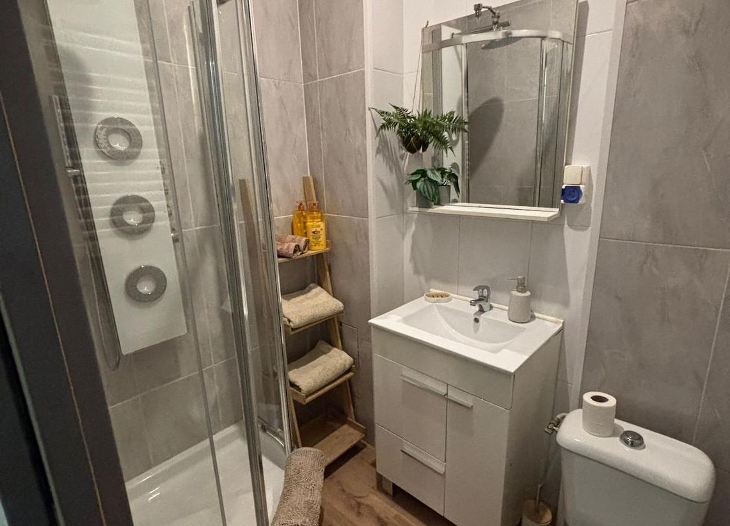 Apartment Proche Gare Nice