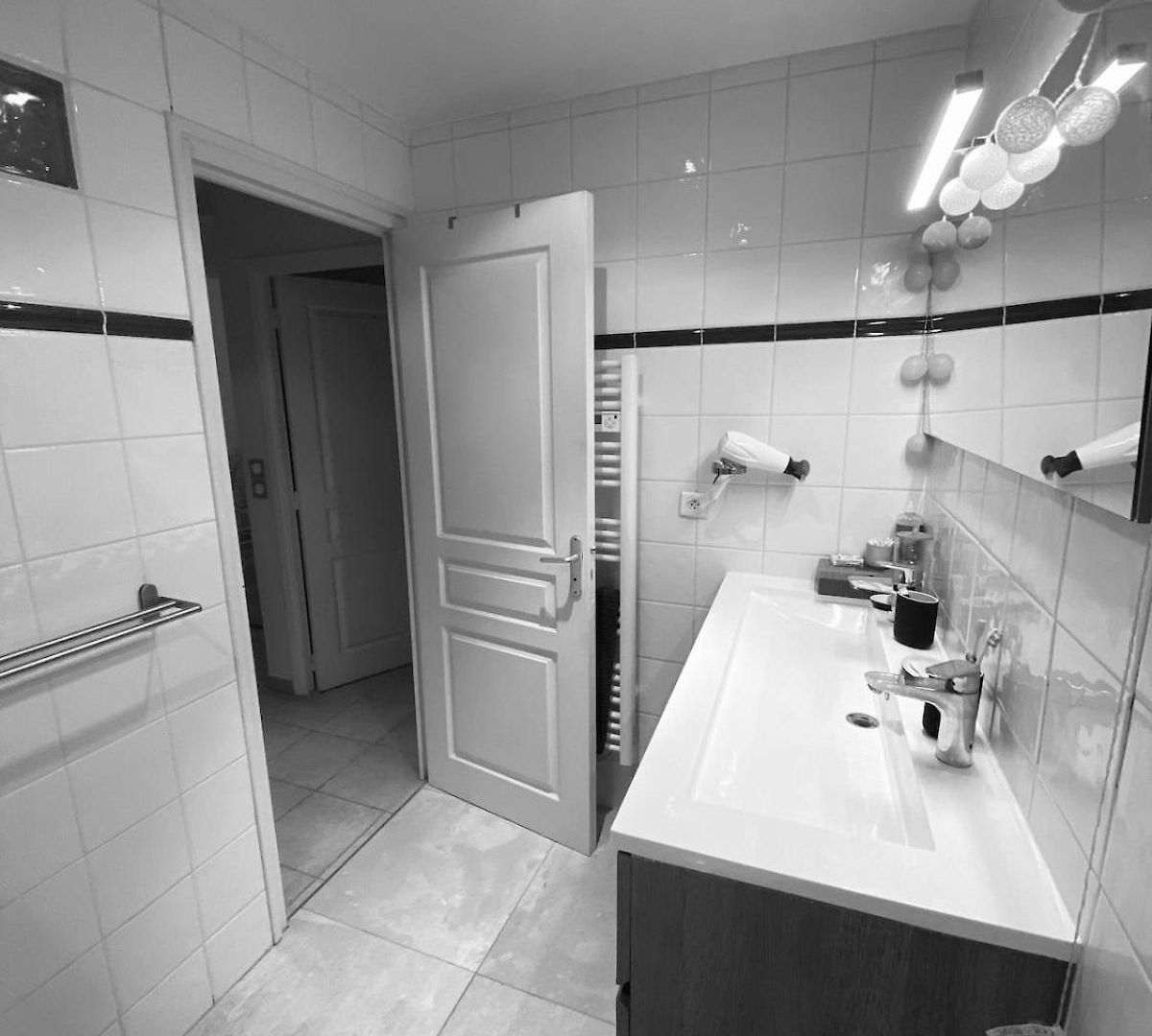 Cozy 50 M2 - Balcony & Air Conditioning! Heart Of Old *