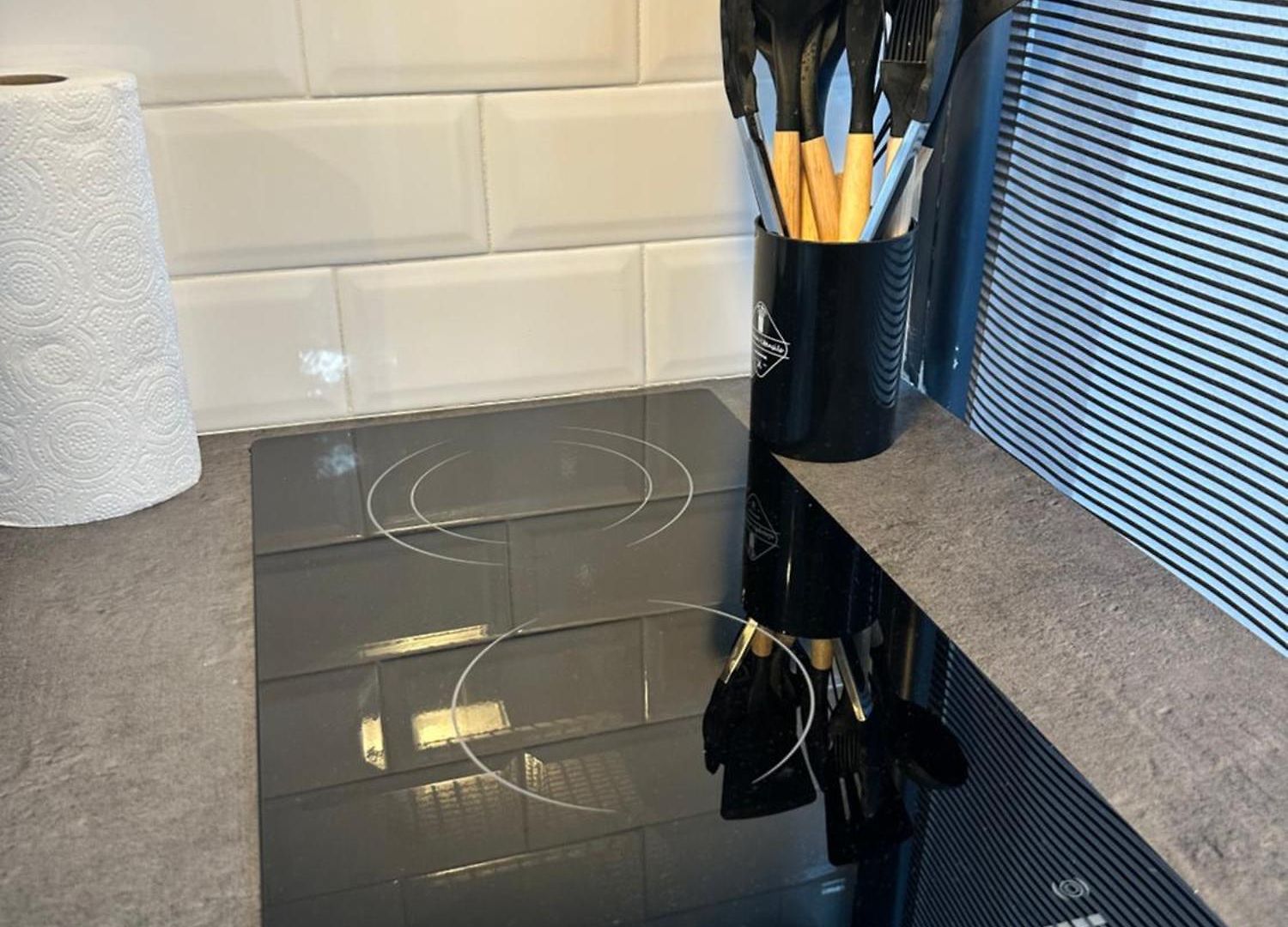 Appartement Romantique Avec Jacuzzi Privé - Aperçu - Terrasse - Parking Gratuit Nice