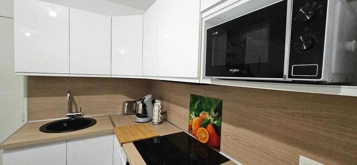 Center Nice, 10min Beach, Parking, Terrace, Direct Tram Apartment *