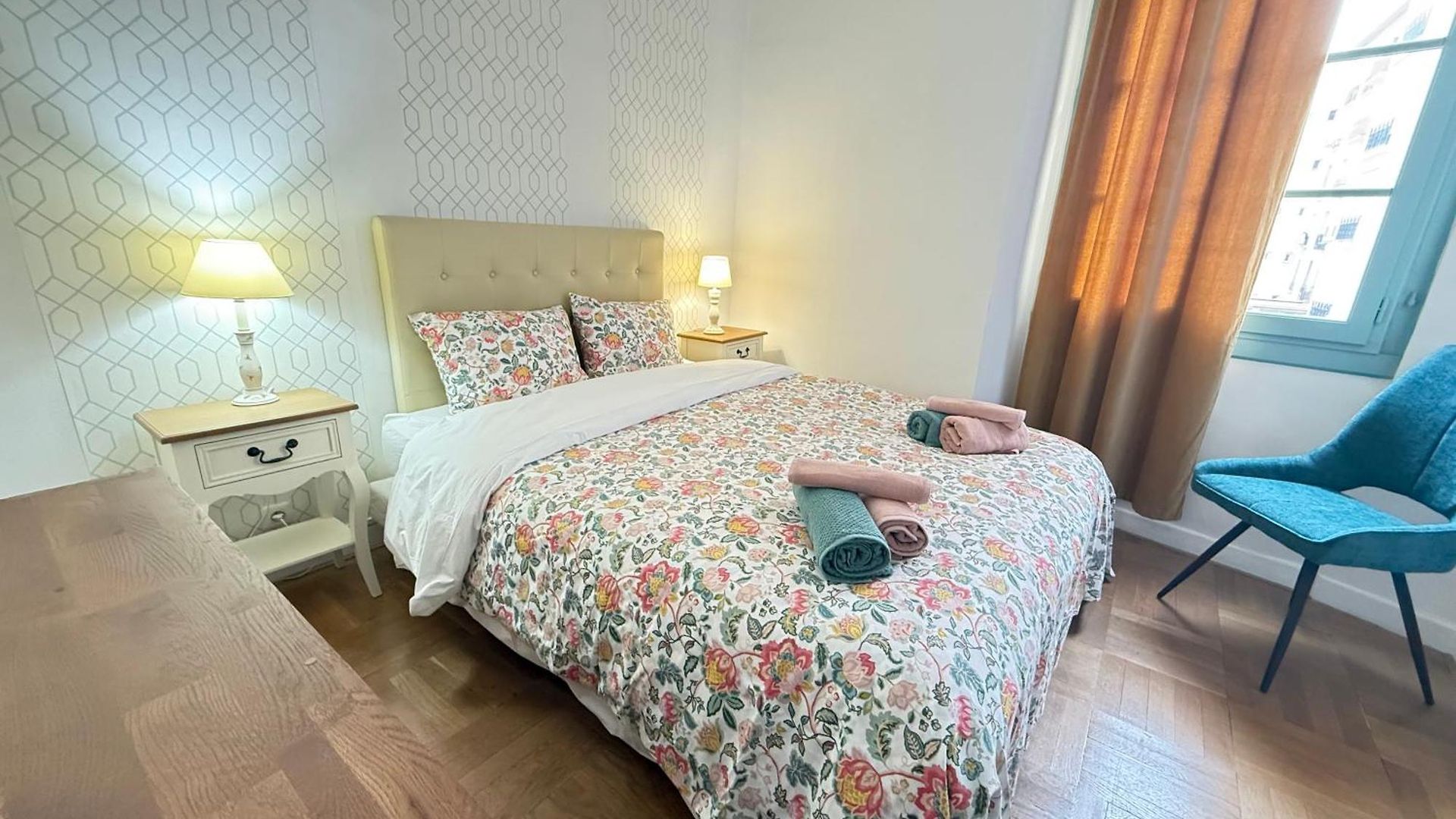 Apartment La Rotonde Art,elegance & Romantisme Au Coeur De Nice, A 2 Pas Du Negresco Nice