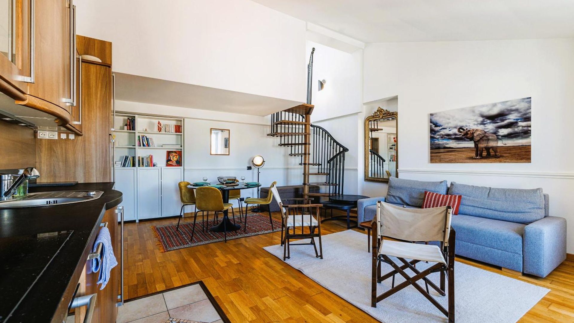 Appartement Spacieux Duplex - Carré D'or - à 2 Min De La *