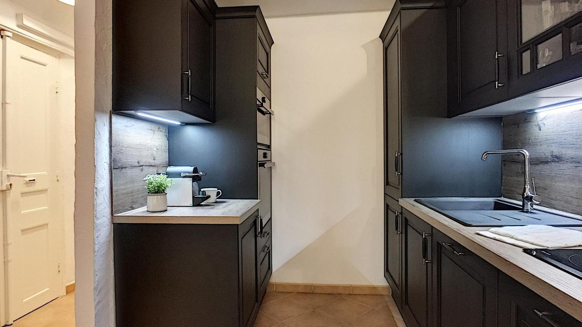 Apartment Nestor&jeeves - L Escale - Old Town *