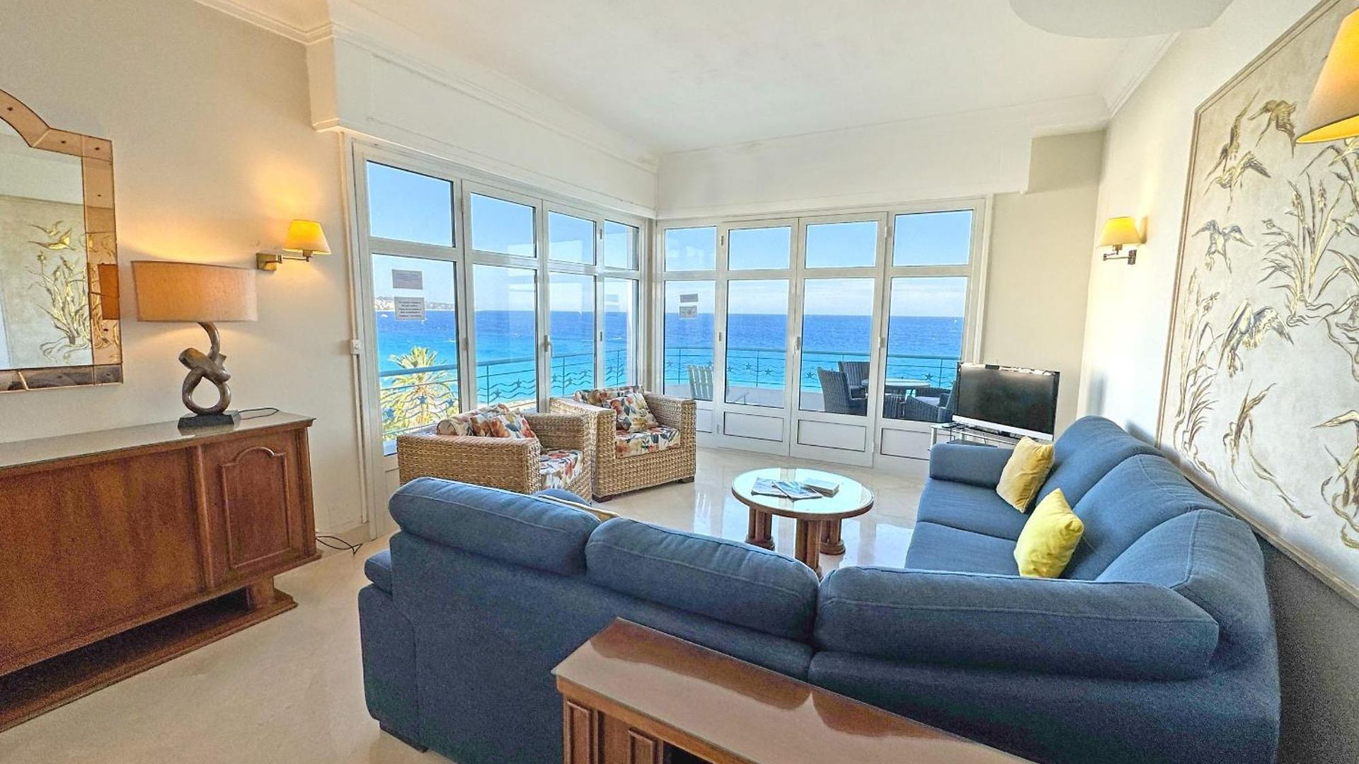Panoramic Sea Front Cote D Azur Apartment *