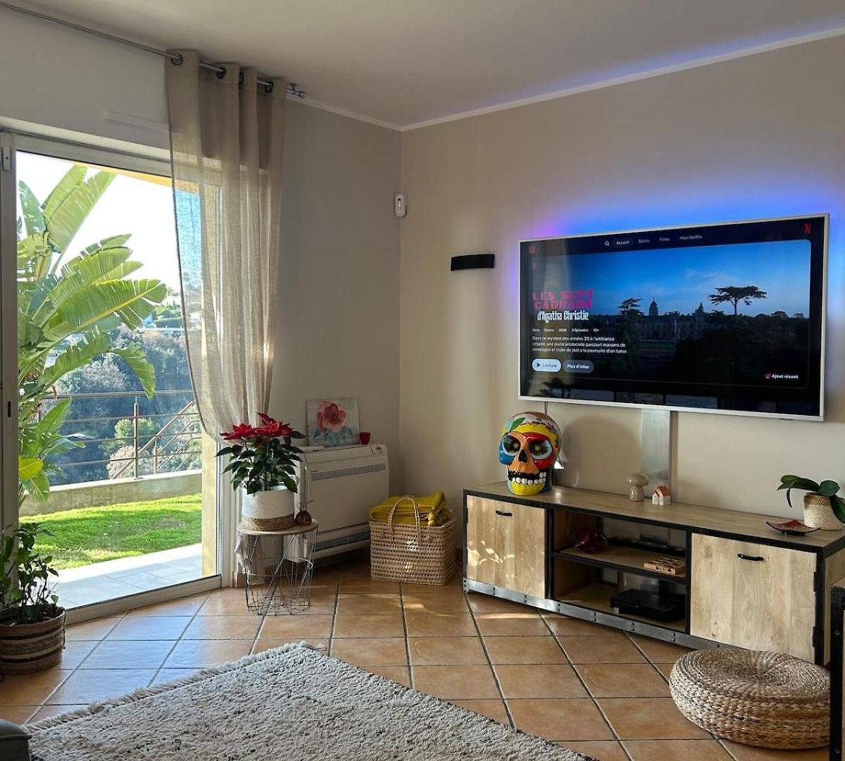 Apartment Bellet - De Charme, 4 Chambres, Plancha & Piscine