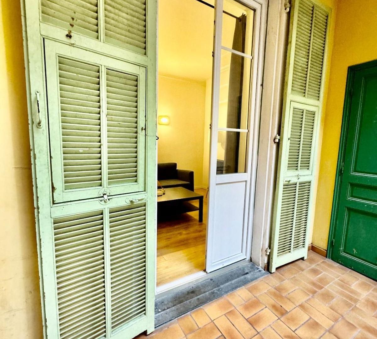 Location Of Nice, Le Port, Charming Flat 4 Nice